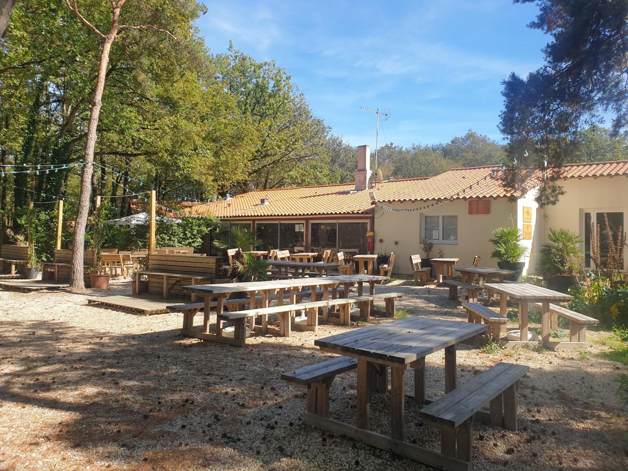 Mobilhome Proche Puy Dufou La Boissiere-de-Montaigu Buitenkant foto